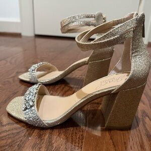 Jewel Badgley Mischka Sparkling Gold Block Heels